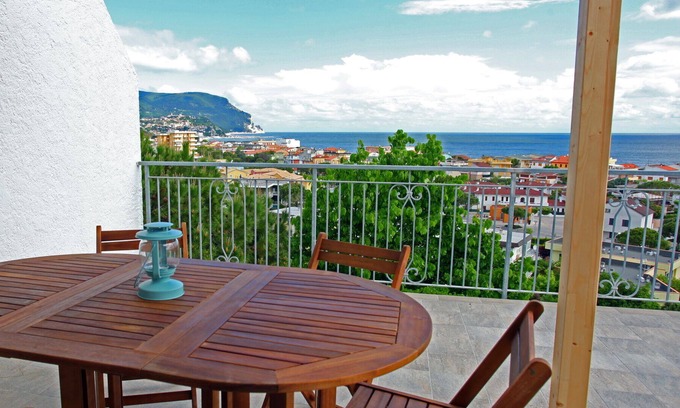 Marcelli Apartamento | Nice 6 two-roomed studio apartments with sea view / front
