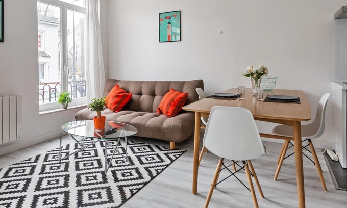 Saint-Maurice Pellevoisin Apartamento | Beautiful T2 close to Old Lille - Welkeys