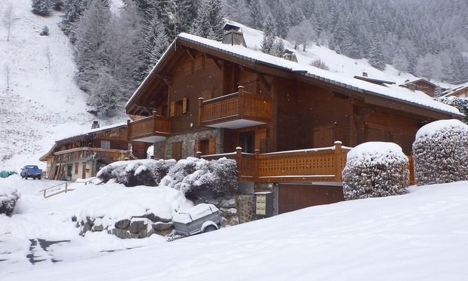 Les Contamines-Montjoie Apartamento | Bonito apartamento de 35 m2 en un hermoso chalet soleado de Saboya