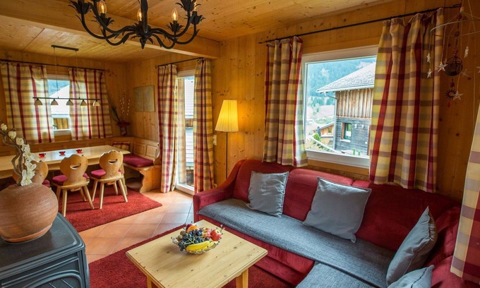 Annaberg im Lammertal Casa | Hermoso apartamento en villa con piscina, WIFI, TV, terraza, mascotas permitida y aparcamiento