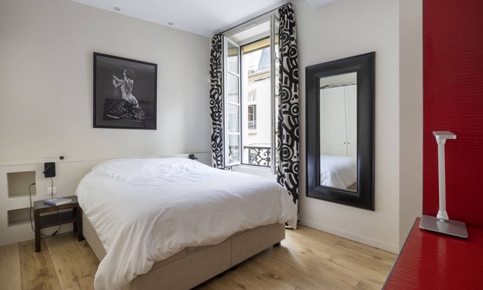 Odeon Apartamento | Nice Apartment Carrefour Odéon Paris