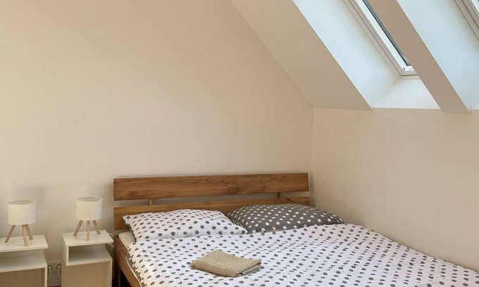 Janov nad Nisou Apartamento | Acogedor apartamento para 6 personas con WIFI, TV, terraza y aparcamiento