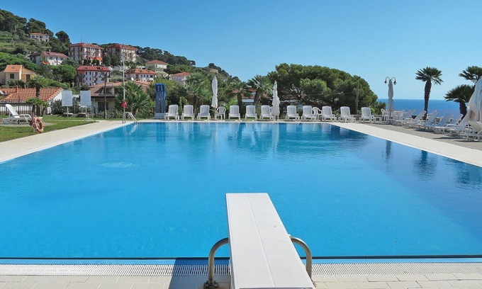 Piani-Ciapin Apartamento | Nice apartment for 6 people with pool, WIFI, TV and terrace