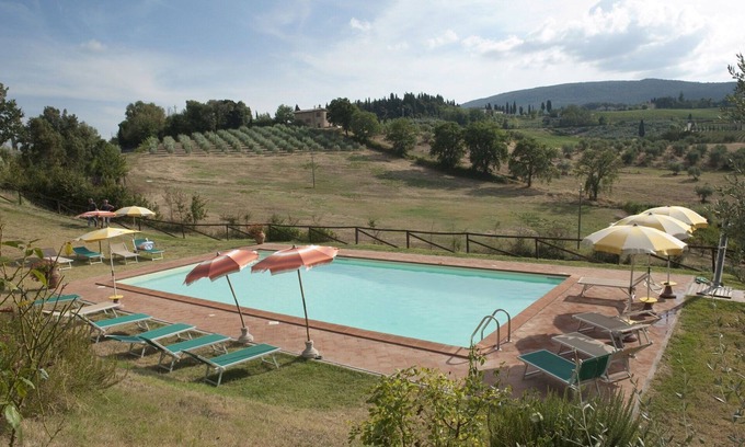 San Gimignano Apartamento | Precioso apartamento con piscina, WIFI, A/C, mascotas permitida, vista panorámica y aparcamiento