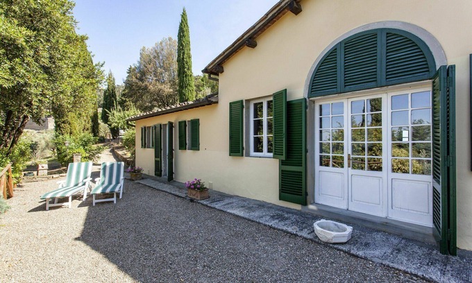 Cortona Apartamento | Precioso apartamento para 2 personas con WIFI, A/C, piscina, TV, vista panorámica y aparcamiento