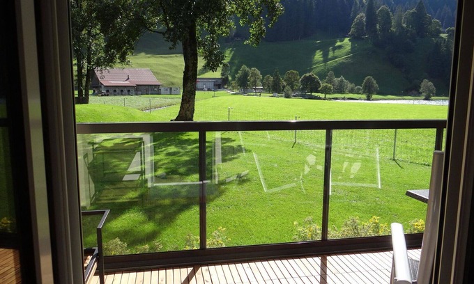 Engelberg Apartamento | Precioso apartamento para 4 personas con WIFI, TV y balcón