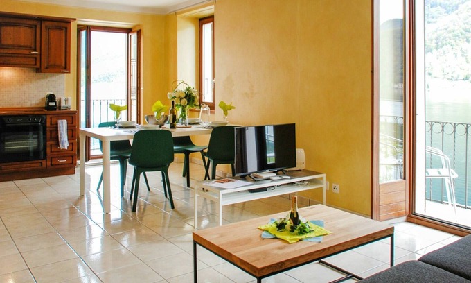 Bigogno Apartamento | Precioso apartamento para 4 personas con WIFI, TV, balcón y vista panorámica