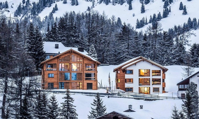 Parpan Apartamento | Hermoso apartamento para 4 personas con WIFI, TV, balcón, mascotas permitida y aparcamiento