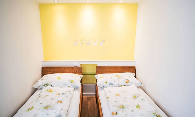 Leukerbad Apartamento | Hermoso apartamento para 5 personas con WIFI, TV y balcón