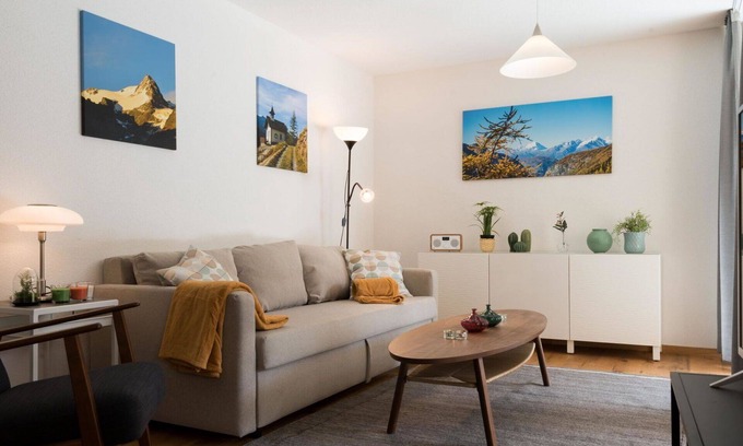 Saas Grund Apartamento | Bonito apartamento para 5 personas con WIFI, TV, balcón y mascotas permitida