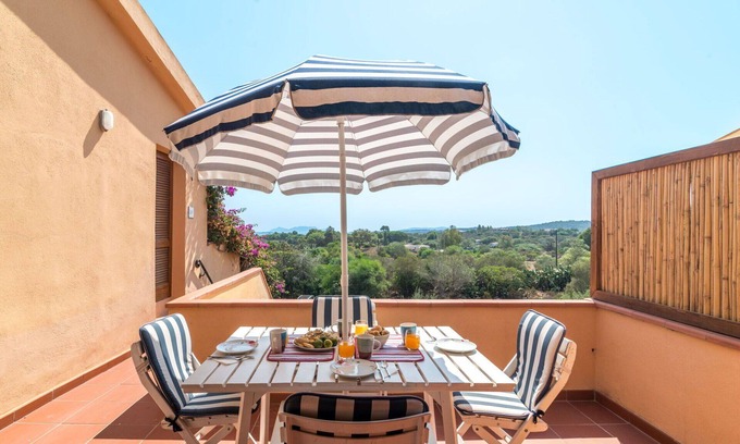 Porto Istana Apartamento | Precioso apartamento para 5 personas con A/C, WIFI, TV, terraza y mascotas permitida