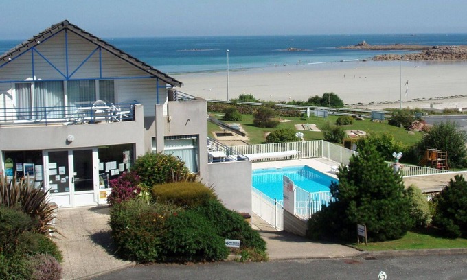 Le Ru Apartamento | Bonito apartamento con piscina, WIFI, TV, terraza, mascotas permitida y aparcamiento