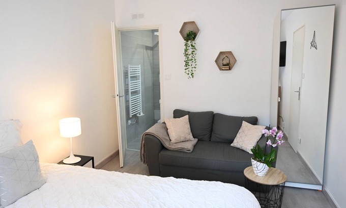 Saint-Pierre - Rene II - Bonsecours Apartamento | Nice apartment* free places in the neighborhood