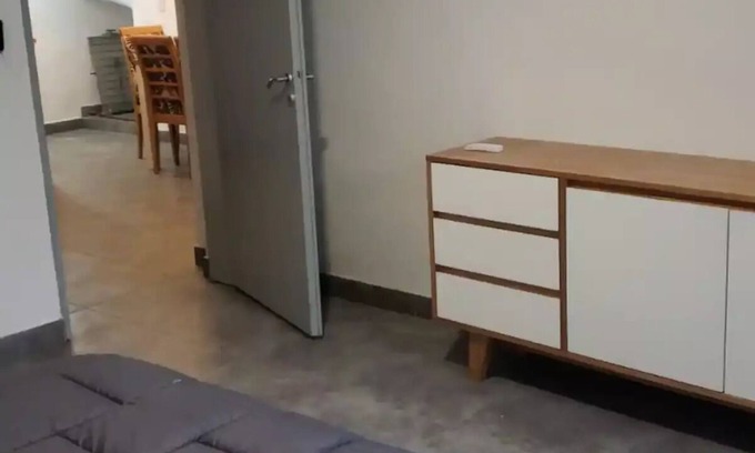 Comuna 9 Apartamento | Nice apartment - house type - just remodeled!