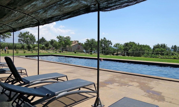 Bolsena Casa | Precioso apartamento en villa con piscina, TV, terraza, mascotas permitida y aparcamiento