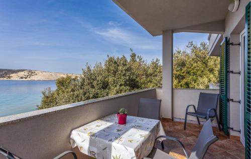 Lopar Apartamento | Nice Apartment In Lopar