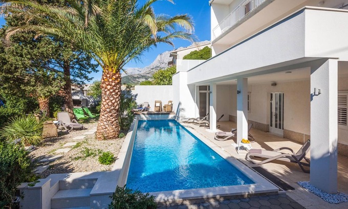 Bidol Apartamento | Bonito apartamento en Makarska