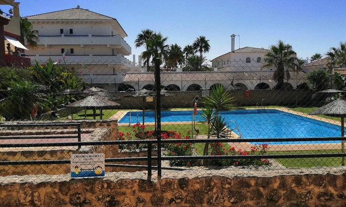 Rota Apartamento | APARTAMENTO PRIMERA LÍNEA DE PLAYA, JUNTO AL PINAR DE LA ALMADRABA