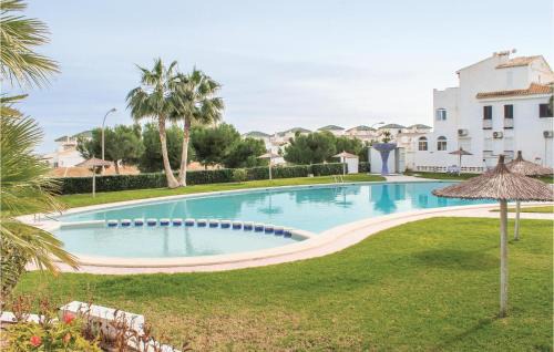 Torrevieja Apartamento | Nice Apartment In Torreviejala Mata