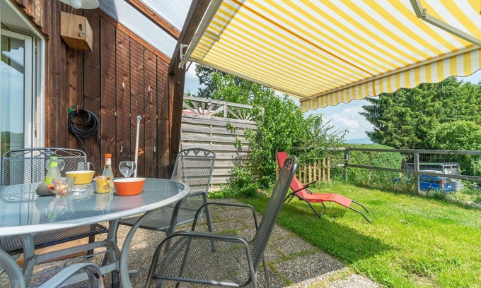 Zandt Casa | Bonito apartamento en villa para 6 personas con WIFI, TV, terraza, mascotas permitida y aparcamiento