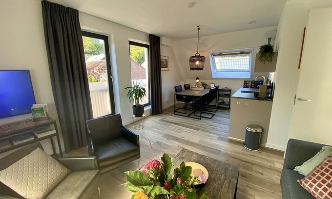 Bergen Apartamento | Nice apartment, only 200 m to the center of Bergen and close to the beach!