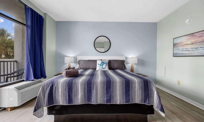 Myrtle Beach Condominio | Nice Beach View Condo,King,Pool,Sm Dogs,FREE Tickets,F24