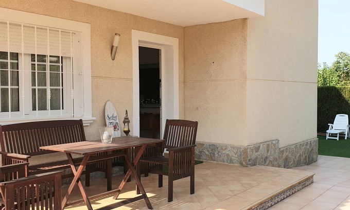 Benidorm Casa | Bonito bungalow en Benidorm a 500 metros de la playa de Levante. Rincón de Loix