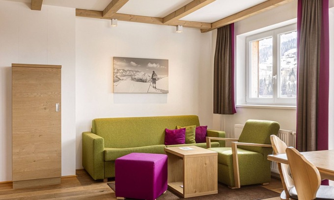 Sonnenalpe Nassfeld Apartamento | Bonito chalet con sauna privada.