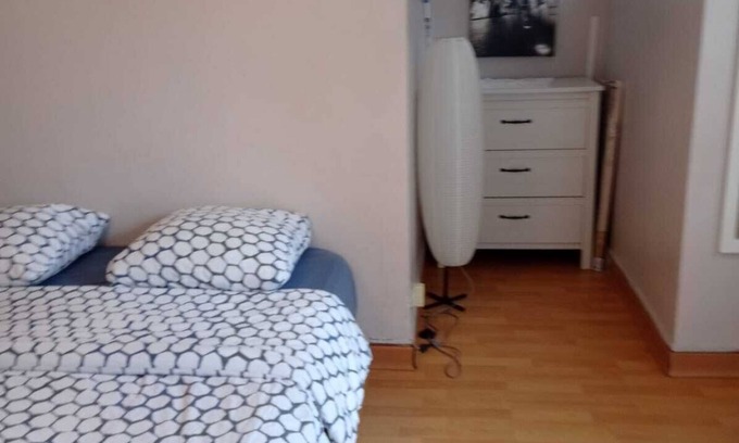 Gare-Jouvenet Casa | Nice F1 in residence with private parking