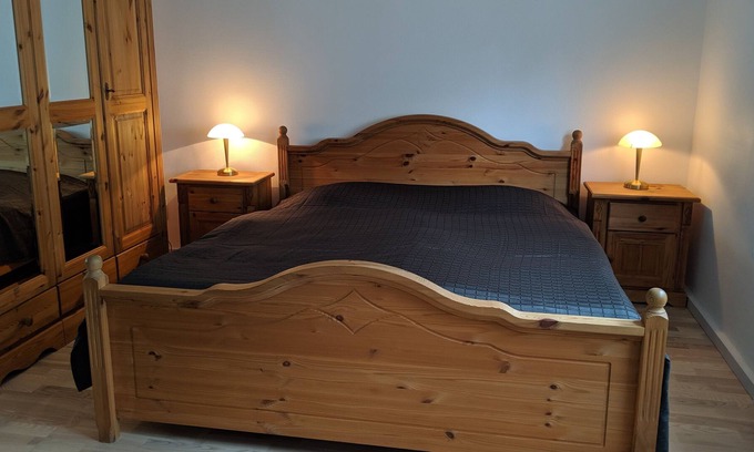 Dortmund Apartamento | Bonito apartamento en planta baja cerca de la ciudad / estadio / feria / con e-scooter