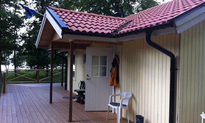 Hastveda Casa | Nice Holiday home at the lake in South Sweden