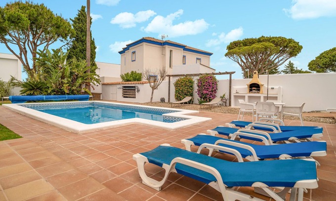 Poblado Sancti Petri Casa | Nice home in Chiclana de la Fronter