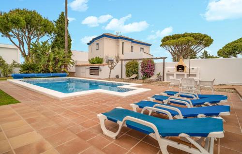 Poblado Sancti Petri Casa | Nice Home In Chiclana De La Fronter