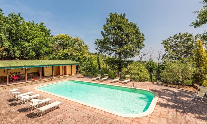 Monte San Savino Casa | Bonita casa en Monte San Savino AR