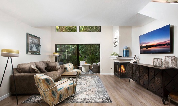 Agoura Hills Apartamento | Nice home in Agoura Hills oasis