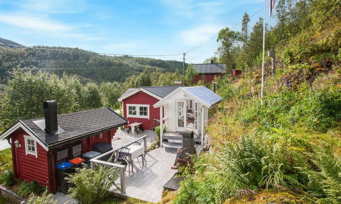 Narvik Casa | Bonita casa en Bjerkvik con cocina