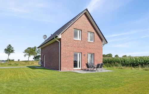 Nordholz Casa | Nice Home In Wurster Nordseeküste With Sauna