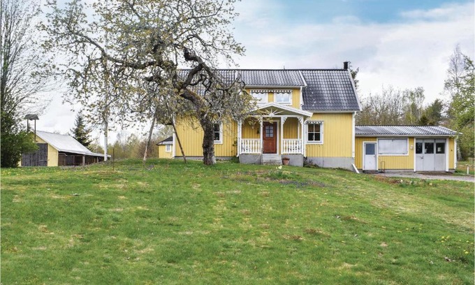 Fagerhult Casa | Nice home in Fagerhult w/ 4 Bedrooms