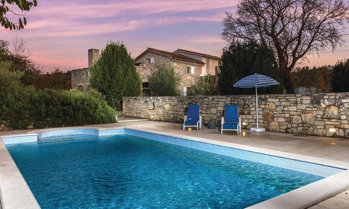 Paradiz Casa | Bonita casa en Labin con WiFi