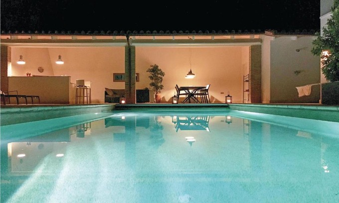 Maureillas-Las-Illas Casa | Nice home in Maureillas- Las Illas with 5 Bedrooms, WiFi and Outdoor swimming pool