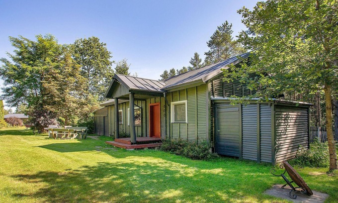 Linia Casa | Bonita casa en Poblocie con sauna