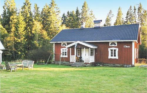 Stromsnasbruk Casa | Nice Home In Strömsnäsbruk With Kitchen