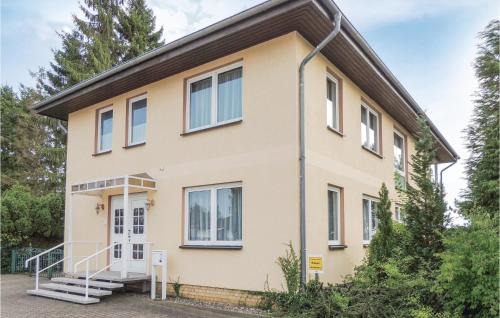Grunthal-Viermorgen Casa | Nice Home In Stralsund With Kitchen
