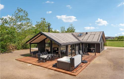 Skaven Strand Casa | Nice Home In Tarm With Wifi