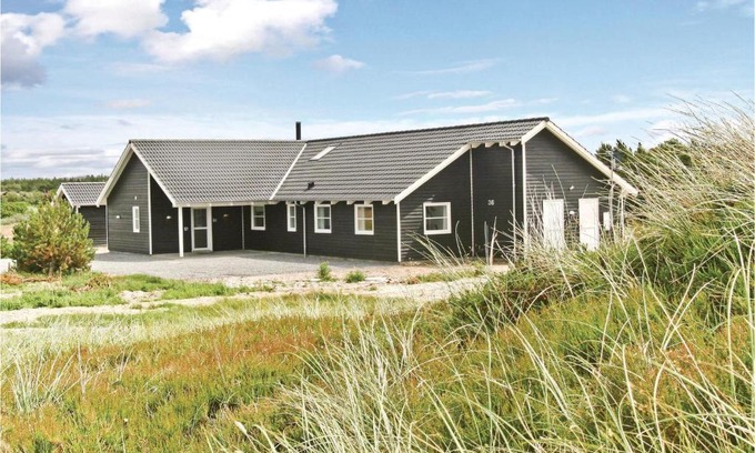 Vejers Strand Casa | Nice Home In Vejers Strand With Sauna