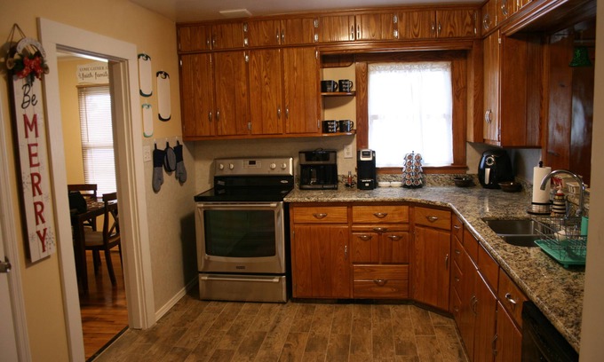 Maryville Casa | Nice Home Located Near The Smokie Mountains and The Dragon