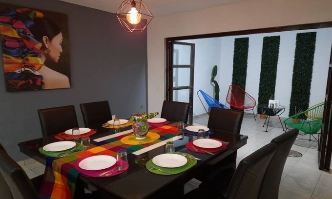 Guadalajara Casa | Bonita casa a unas cuadras del Parían, Tlaquepaque.