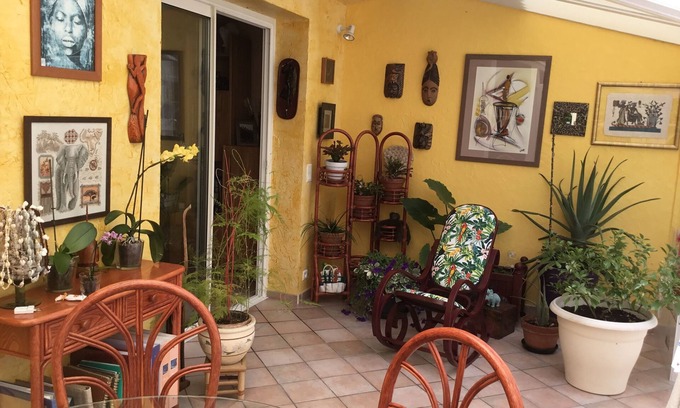 Saint-Herblain Casa | Bonita casa en zona tranquila, con paradas de autobús en la puerta y tiendas cerca