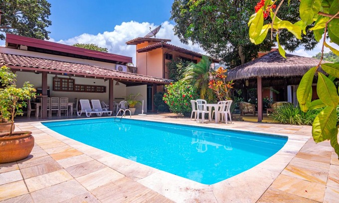 Centro Comercial Casa | Nice house with pool and barbecue!