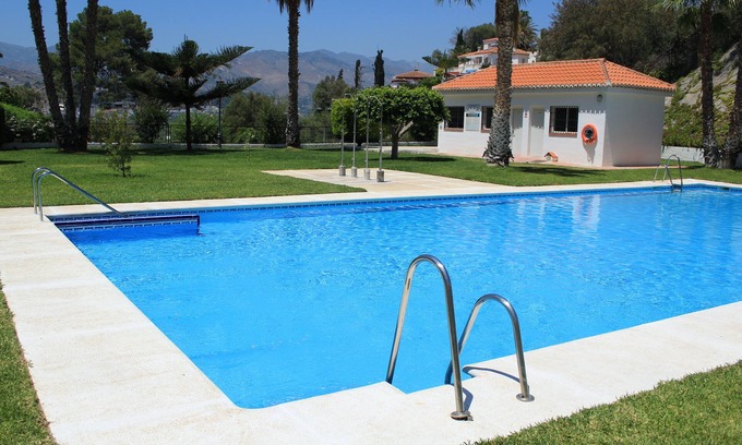 Velilla-Taramay Casa | Los Pinos Mar y Montaña (piscina y aparcamiento comunitario)